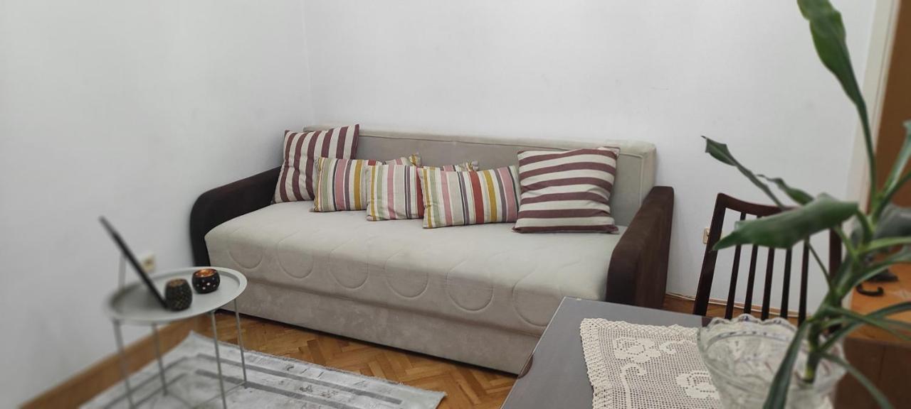Apartment Bina 蒂瓦特 外观 照片